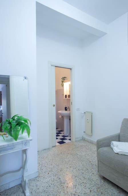 Home Bernadette Рим Экстерьер фото